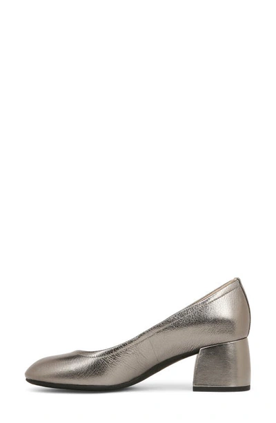 Vionic Carmel Pump In Pewter