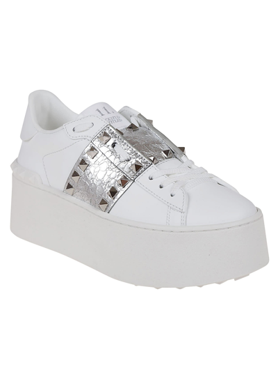 Shop Valentino Sneaker Flatform Rockstud Untitled In Bianco Silver Bianco