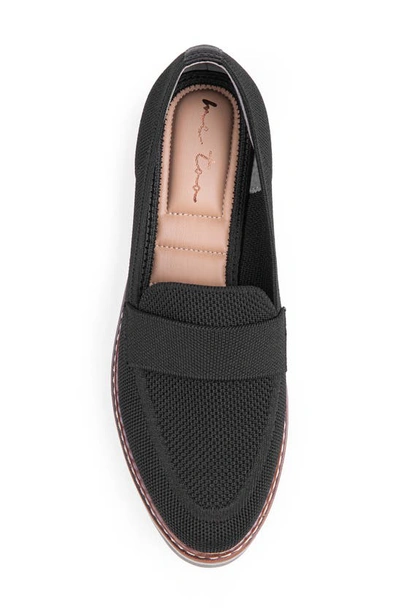 Me Too Barrett Loafer In Black