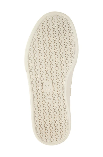 Veja V-12 Leather Extra White Sable Trainers In Extra-white Almond