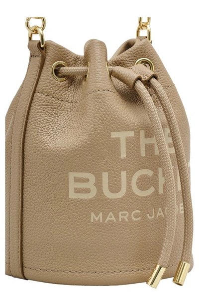 Shop Marc Jacobs The Leather Bucket Bag In Camel