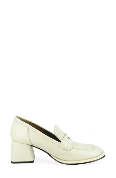 Saint G Viviana Loafer Pump In Off White