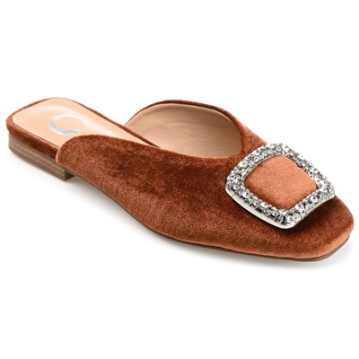 Journee Collection Collection Women's Sonnia Flat In Brown