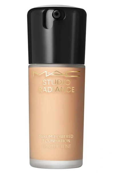 Shop Mac Cosmetics Studio Radiance Serum-powered Foundation In Nw20