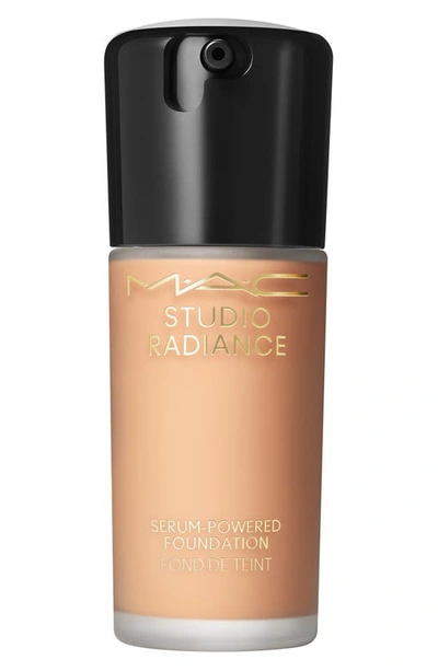 Shop Mac Cosmetics Studio Radiance Serum-powered Foundation In Nw30