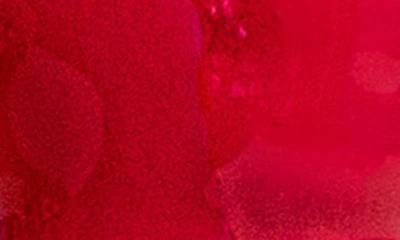 Yensa Luxe Lip Oil In Rising Ruby