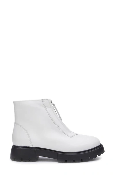 Matisse Margot Bootie In White