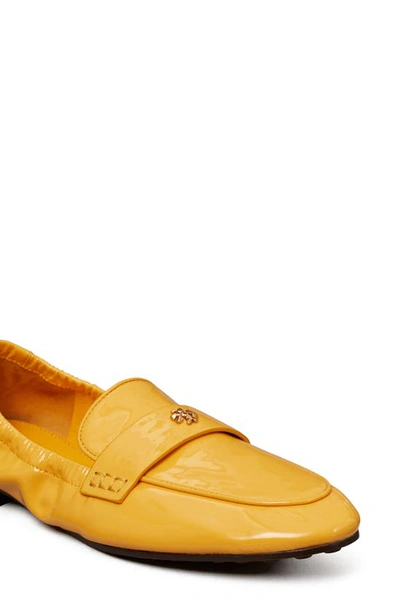 Shop Tory Burch Ballet Loafer In Peachy
