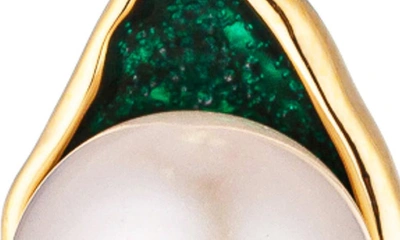 Eye Candy Los Angeles Agnes Freshwater Pearl Drop Earrings In Gold