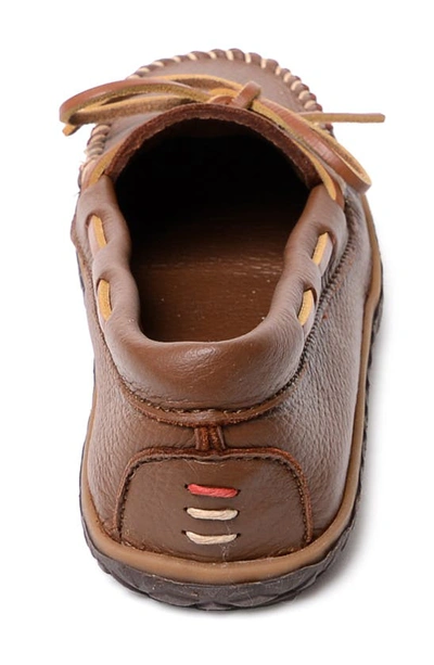 Minnetonka Deerskin Tread Slipper In Carmel