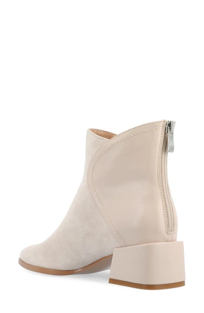 Journee Collection Consuello Bootie In Stone
