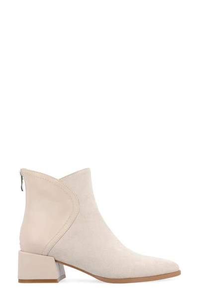 Journee Collection Consuello Bootie In Stone