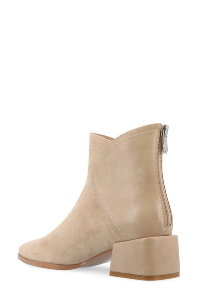Journee Collection Consuello Bootie In Tan