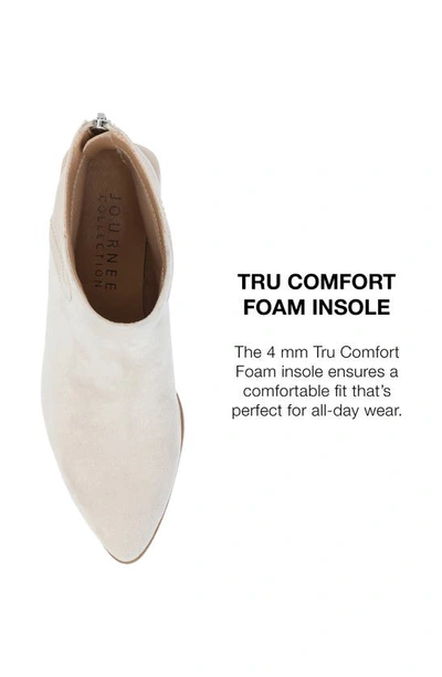 Journee Collection Consuello Bootie In Stone