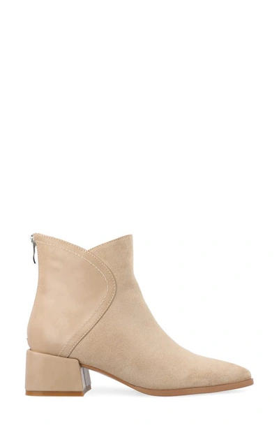 Journee Collection Consuello Bootie In Tan