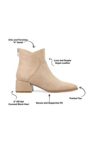Journee Collection Consuello Bootie In Tan