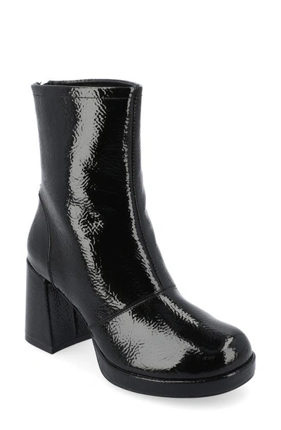 Journee Collection Aylani Bootie In Black