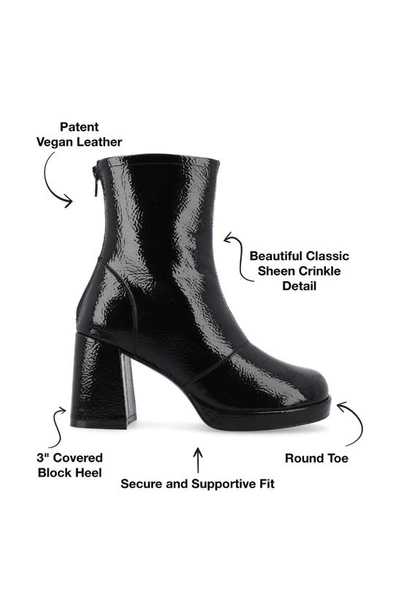 Journee Collection Aylani Bootie In Black