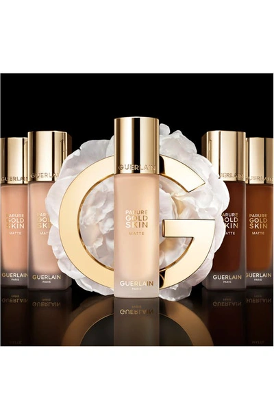 Shop Guerlain Parure Gold Skin Matte Fluid Foundation In 0c