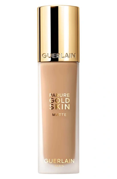 Shop Guerlain Parure Gold Skin Matte Fluid Foundation In 4n