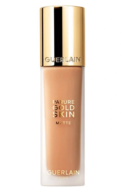 Shop Guerlain Parure Gold Skin Matte Fluid Foundation In 4w