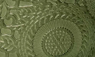 Voluspa Temple Moss Five-wick Hearth Candle In Temple Moss