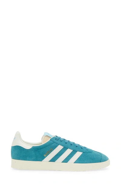 Adidas Originals Gazelle Sneaker In Arctic/ Off White/ Cream