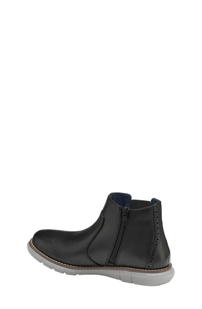 Johnston & Murphy Holden Chelsea Boot In Black Full Grain