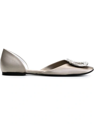 Roger Vivier Ballerine Chips Satin D'orsay Flats In Silver