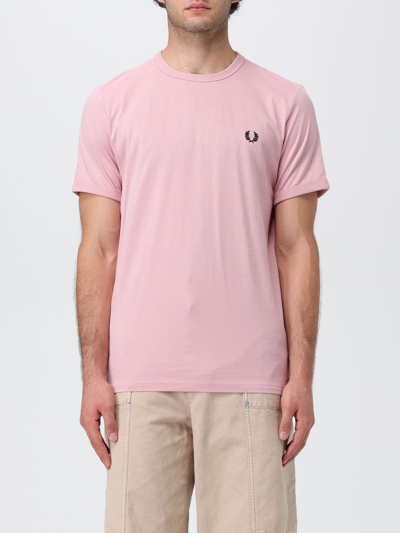 Shop Fred Perry T-shirt  Men Color Pink