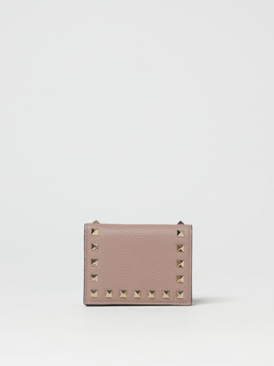 Shop Valentino Rockstud Wallet In Grained Leather In Blush Pink