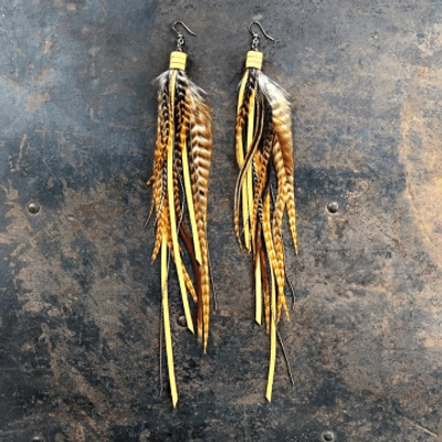Shop Astali Pirate Feather Earrings | Gold