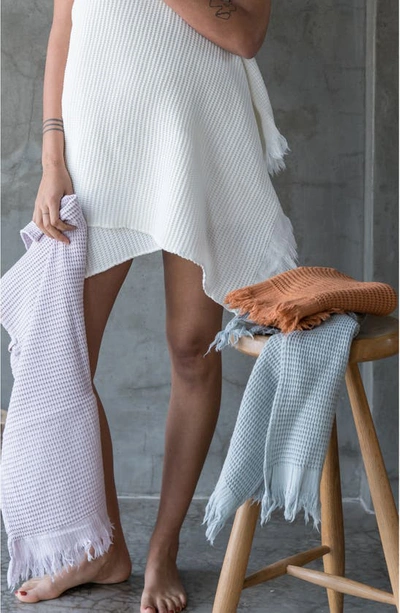 House No.23 Ella Hand Towel In Sage