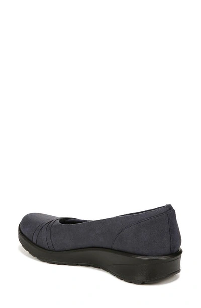 Bzees Poppy Seed 3 Womens Rhinestone Slip On Slip-on Sneakers In Navy