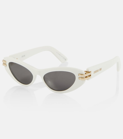 Dior C  B1u Cat-eye Sunglasses In White