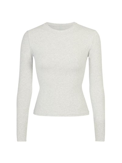 Shop Skims Women's Cj Long Sleeve Cotton-blend Top In Light Heather Grey