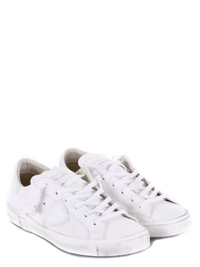 Shop Philippe Model Mens Sneakers In Bianco