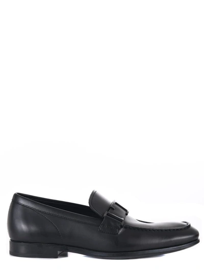 Tod's Round Toe Slip-on Loafers In Black