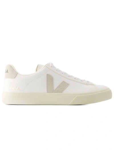 Shop Veja Campo Sneakers - Leather - White