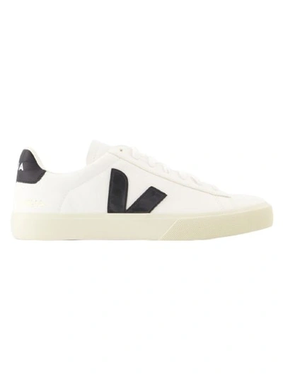 Shop Veja Campo Sneakers - White/black - Leather