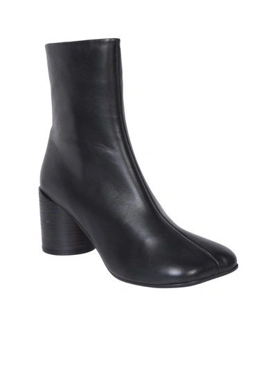 Shop Mm6 Maison Margiela Iconic And Timeless: Tabi Boot In Black