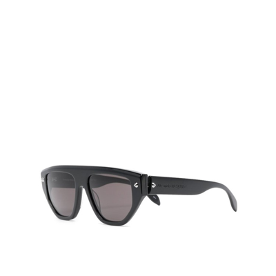 Shop Alexander Mcqueen Stud Sunglasses In Black