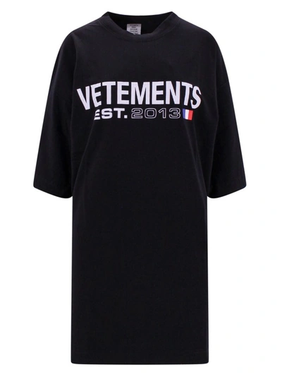 Shop Vetements Logo Print Black Cotton T-shirt
