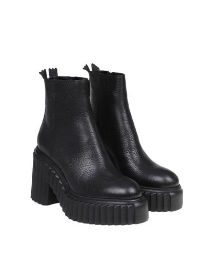 Shop Agl Attilio Giusti Leombruni Tiggy Ankle Boot In Black Color Leather