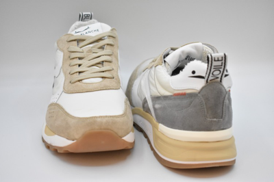 Voile Blanche Laced-up Sneakers In Neutrals