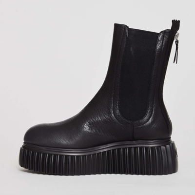 Shop Agl Attilio Giusti Leombruni Iggy Leather Ankle Boot In Black