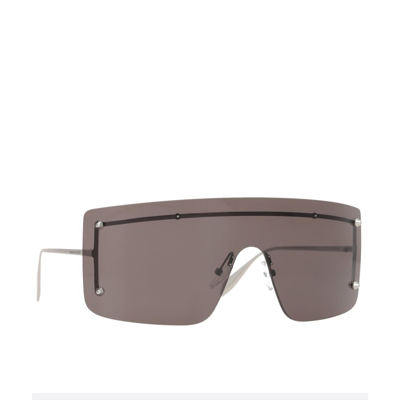 Shop Alexander Mcqueen Logo Sunglasses In Grey