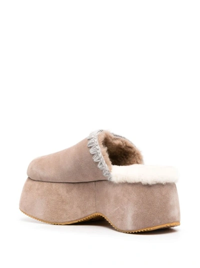 Mou Whipstitch 70mm Suede Platform Slippers In Grey
