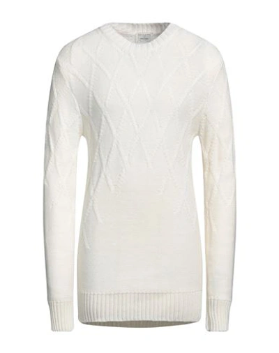 Shop Become Man Sweater Ivory Size 44 Polyester, Polyurethane In White