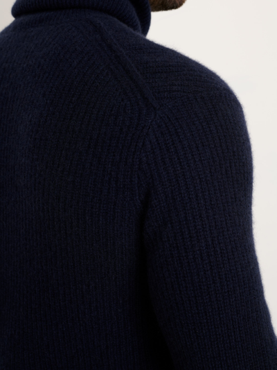 Alex Mill Judd Ribbed Turtleneck In Washed Cashmere In Navy